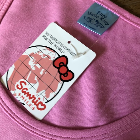 Last one! HELLO KITTY-NWT Women’s Pink Yoga Tank Tops - Picture 7 of 10
